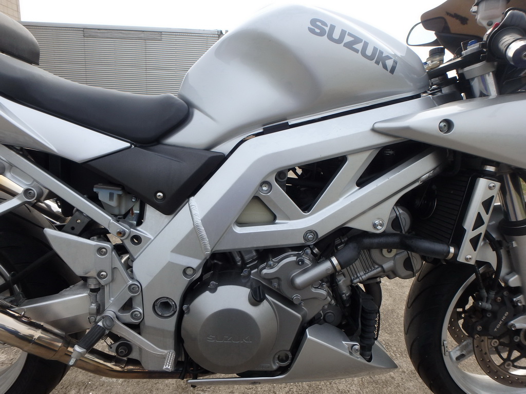 Купить мотоцикл Suzuki SV1000S 2003 фото 21